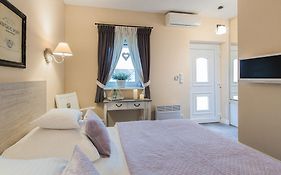 Villa Aurora